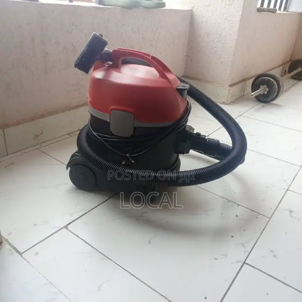 VON Dry Vacuum Cleaner 8L (Used) - 1