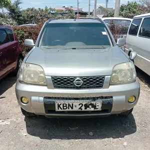Nissan X-Trail 2007 Nyeusi