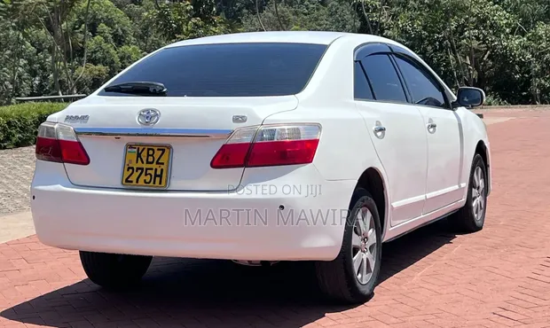 Toyota Premio 2007 White - 1