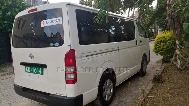 New Toyota HiAce 2019 White - 1