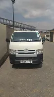 Toyota HiAce Mpya 2019 Nyeupe - 4