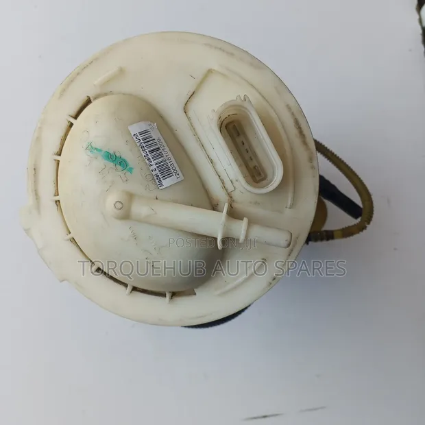 Volkswagen Passat Fuel Pump - 1