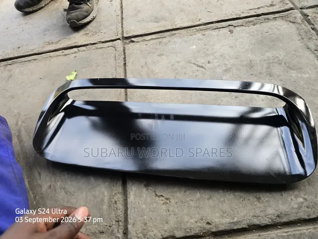 Subaru Forester SH5 Hood Scoop - 1