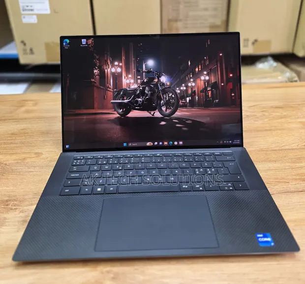 Dell Precision 5550 Laptop - Core i7, 16GB RAM, 512GB SSD, 4K Touchscreen - 1