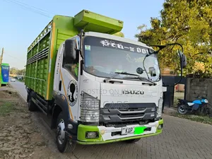 Isuzu FRR Bluepower Openbody Truck