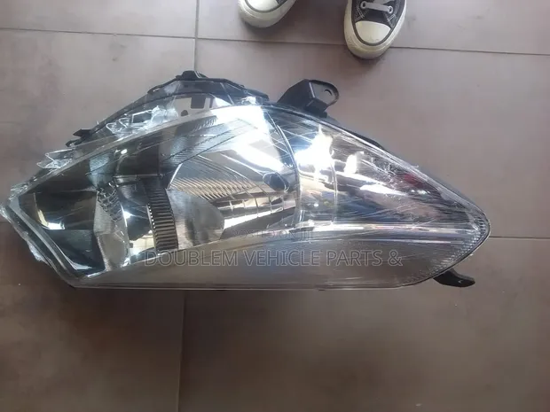 Toyota Vitz Headlights (Jewela) 2012-2013 Non-Xenon Depo - 1