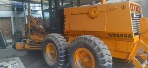 Komatsu GD850A Grader