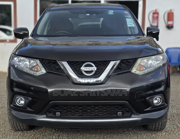 Nissan X-Trail 2016 Black - 1