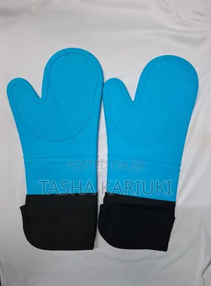 Heat Resistant Silicone Kitchen Gloves - 2 Pcs