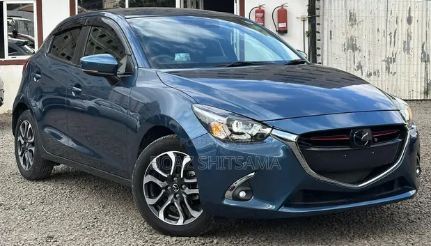 Mazda Demio 2019 Blue - 1