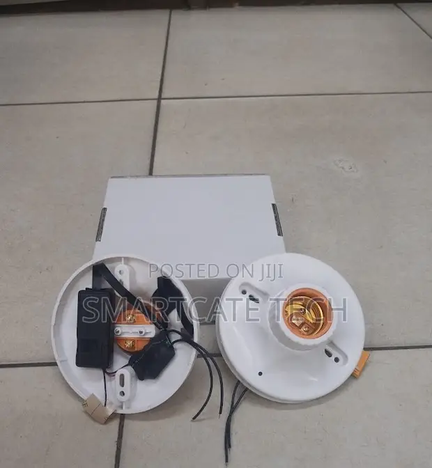 Smart CCTV Bulb Camera - 360° View & Remote Access - 1