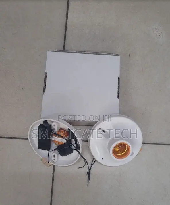 HD Spy Camera Bulb Socket - WiFi Security Camera - 1