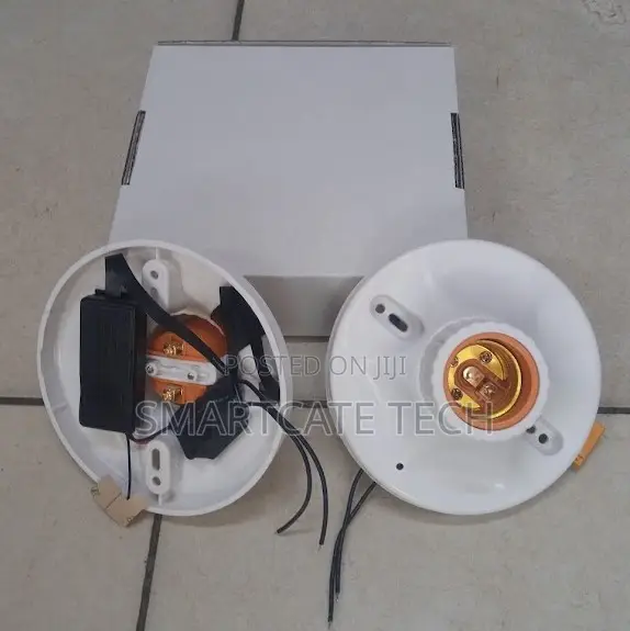Smart Security Camera Bulb Holder - WiFi Remote View - 1