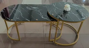 Meza ya Kahawa ya Oval ya 2-in-1 ya Marble (Athari ya Kioo) Nyeupe na Nyeusi