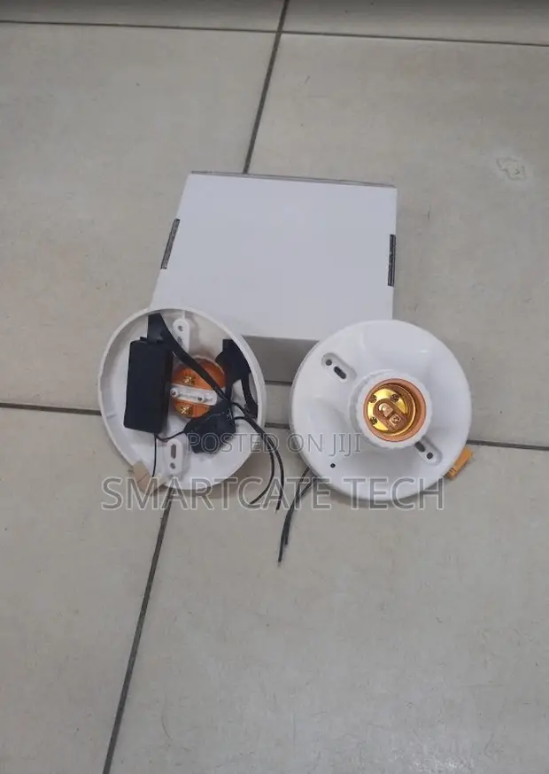 Bulb Holder Spy Camera - HD WiFi Security Camera - 1