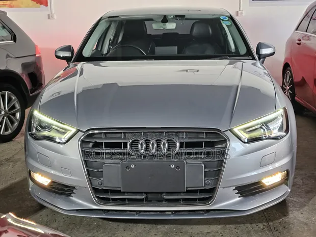 Audi A3 TFSI 2018 Ivory - 1