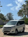 Toyota Noah 2019 Pearl - 3