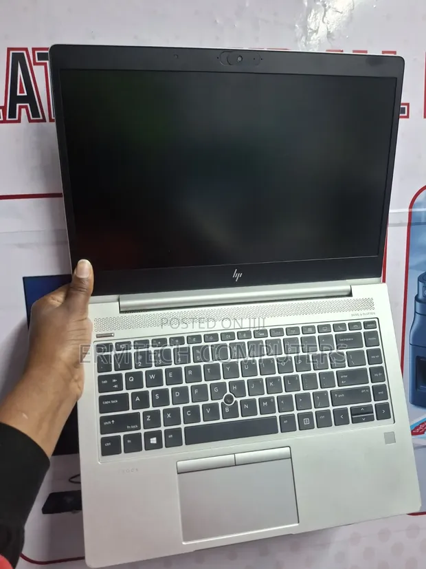 Laptop HP EliteBook 745 G5 - 8GB RAM, 256GB SSD - 1