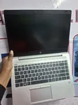 Laptop HP EliteBook 745 G5 - 8GB RAM, 256GB SSD - 2