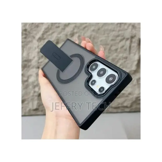 Samsung Galaxy S22 Ultra Phone Case with Stand - 1