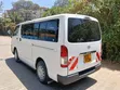 Toyota HiAce 2014 - Nyeupe - 5