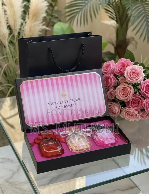 Victoria's Secret Deluxe Mini Fragrance Trio - 1