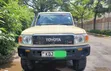 Toyota Land Cruiser 2001 Beige - 1