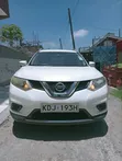 Nissan X-Trail 2.0 Petrol FWD 2015 White - 1