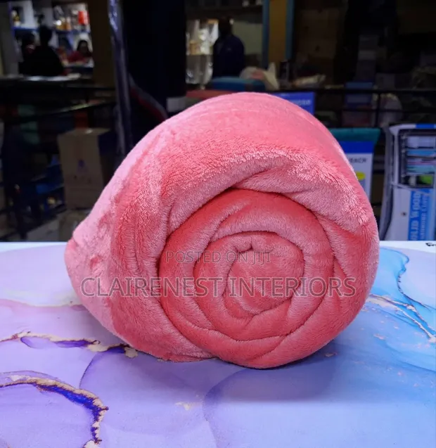 Durable, Soft & Fluffy Fleece Blankets - 1