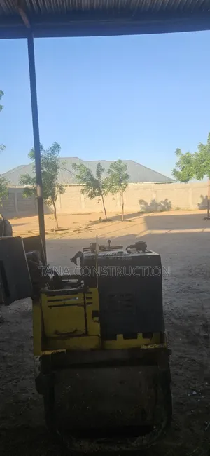Single Drum Compactor kwa Ajili ya Kukodisha - Thika