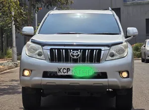 Toyota Land Cruiser Prado 2011