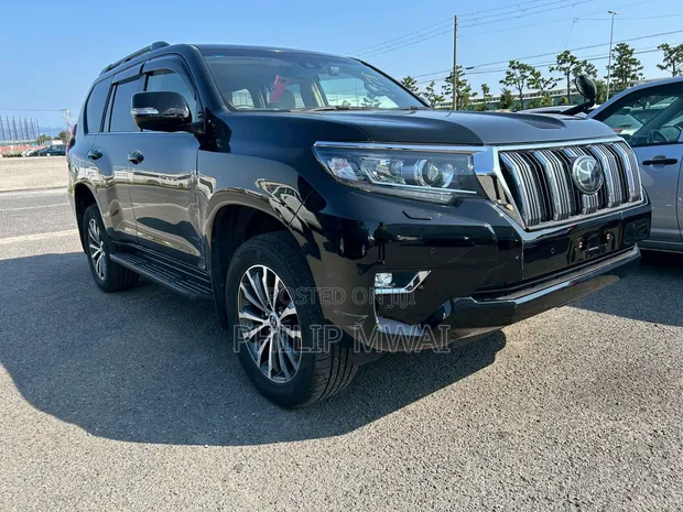 Toyota Land Cruiser Prado TX-L 2019 Black - 1