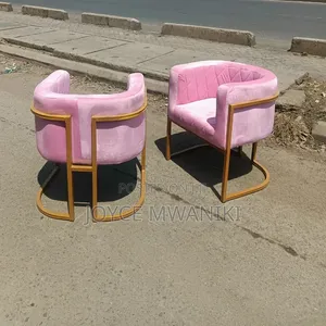 Brand New Nail Spa Manicure Seat - Baby Pink