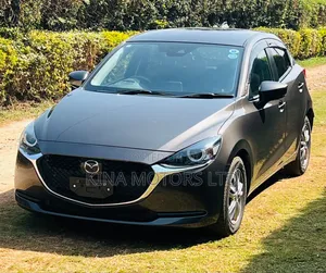 Mazda 2 2020