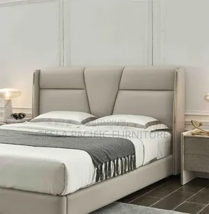 New Design 5x6 Chester Bed - Hardwood Frame