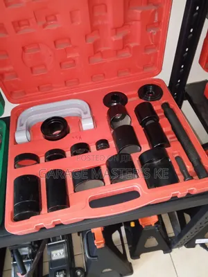 Professional Ball Joint Remover Tool