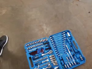 121-Piece Professional Tool Set