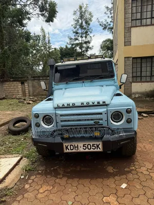 Land Rover Defender TDI 300
