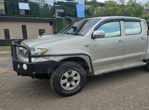 Toyota Hilux 2.5 Cab Double Cab 2005 Silver