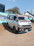 Toyota HiAce 2003 Nyeupe - 2