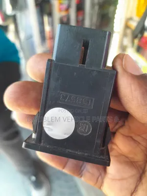 On/Off 12V Push Button Fog Lamp Switch