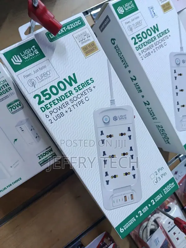 Lightwave 6-Way Extension Socket with 2 USB & 2 USB-C Ports, 3m Cable - 1