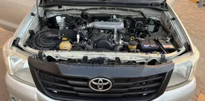 Toyota Hilux 2012 Single Cab Pickup