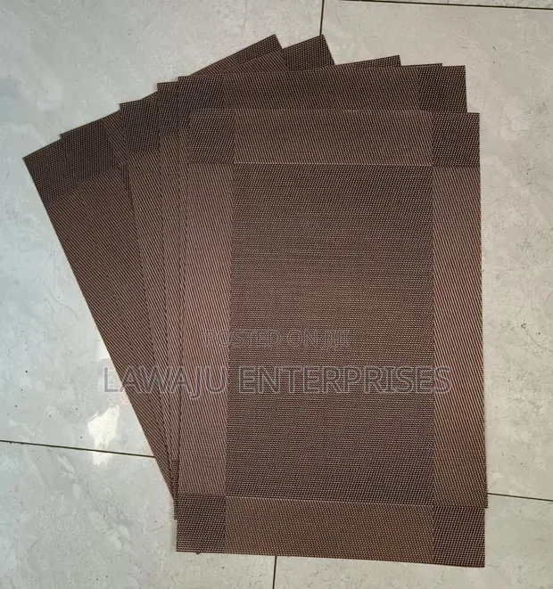 Woven PVC Table Mats - Set of 6 - 1
