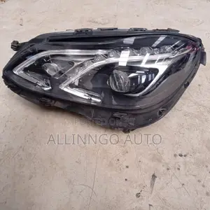 Mercedes-Benz W205 C-Class Headlights (Zilizotumika)