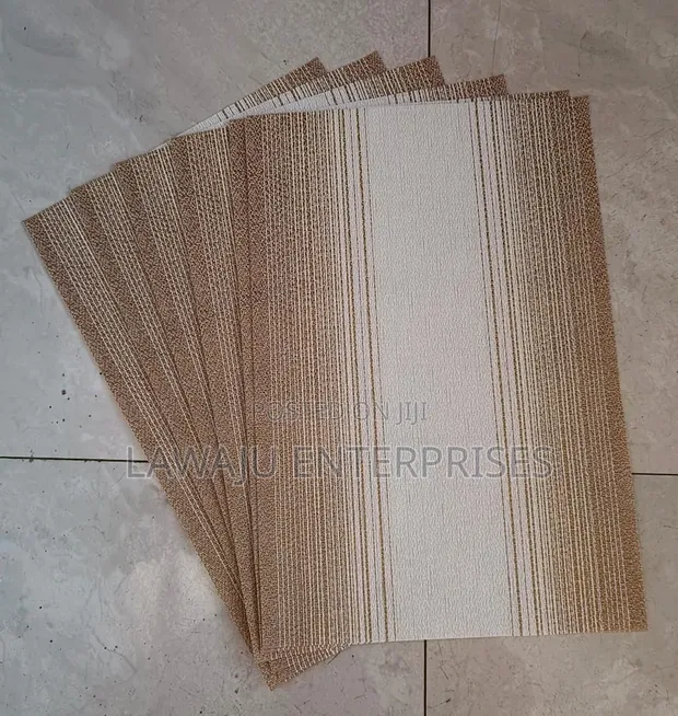 Woven PVC Table Mats - Set of 6 - 1