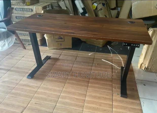 Electric Office Desk - Simple/Modern Adjustable - 1
