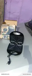 Brand New Sokany 2-in-1 Sandwich Maker - 2