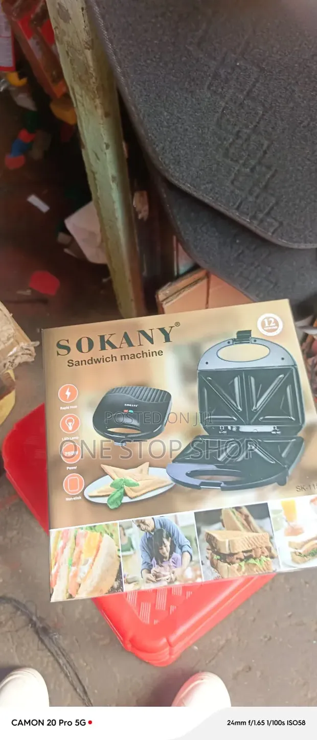 2-Slice Sandwich Maker for Toasting & Pressing - 1