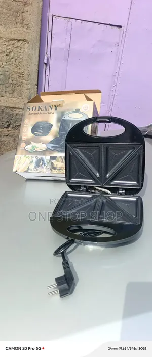 Brand New Sokany 2-Slice Sandwich Toaster